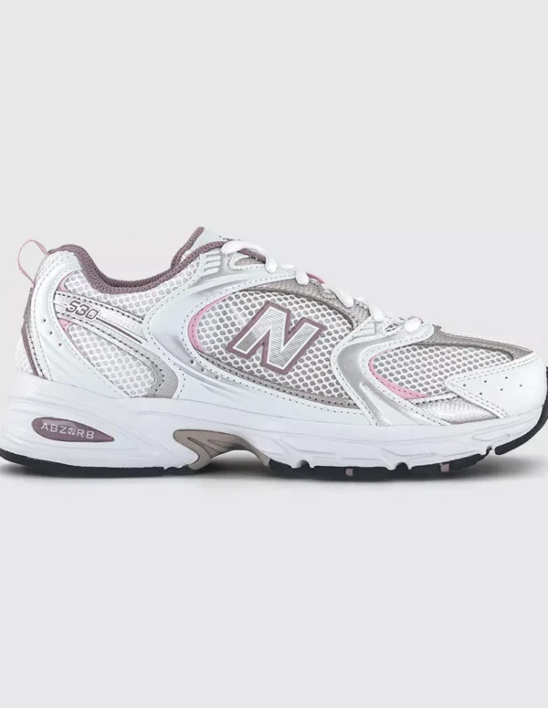 New Balance 530 In White And Pink