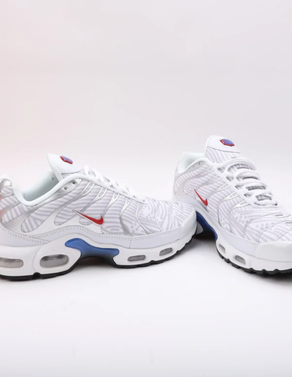 Nike Air Max Plus PSG Sneakers In Grey And White