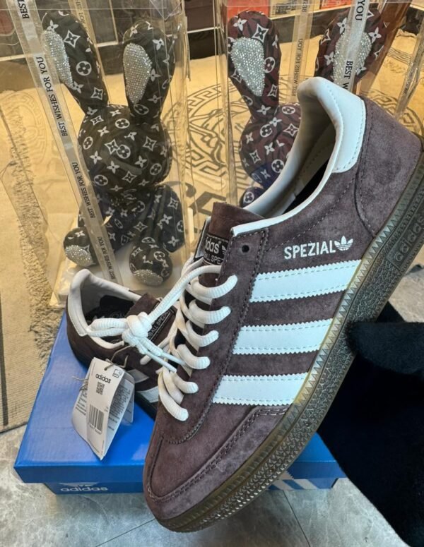 Adidas Handball Spezial Sneakers In Shadow Brown