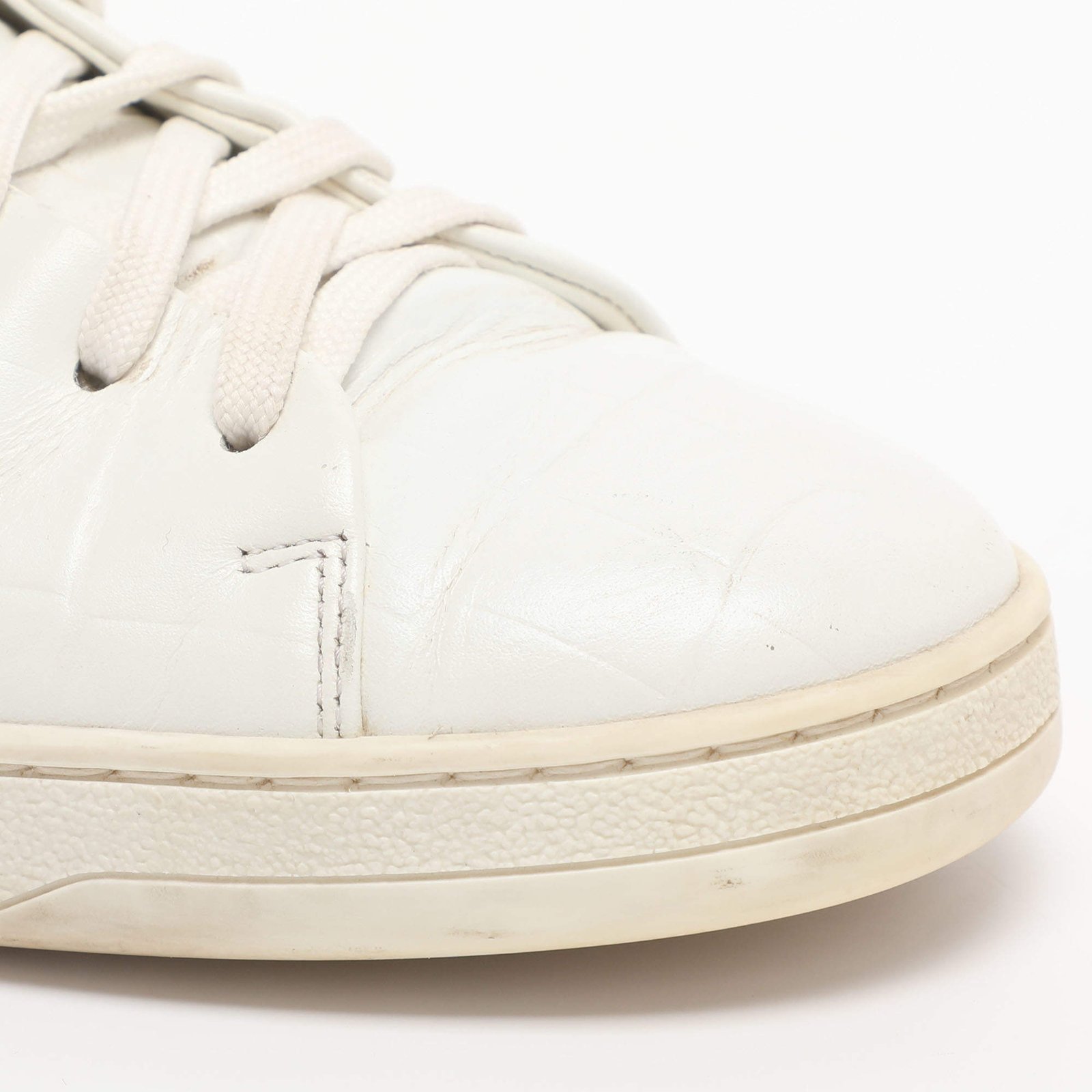 Louis Vuitton Run Away Sneakers In White And Brown - Image 2